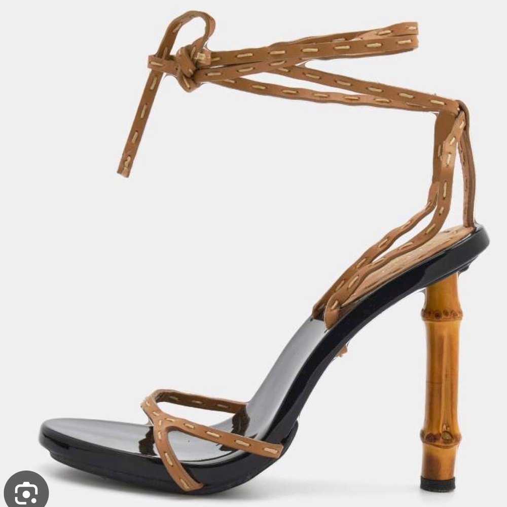 *ISO* Vintage Bamboo Gucci Beige Heels! Cannot find my size anywhere! Pls help:)
